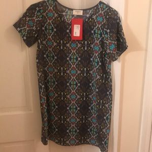 Never worn Everly dress with tag size small